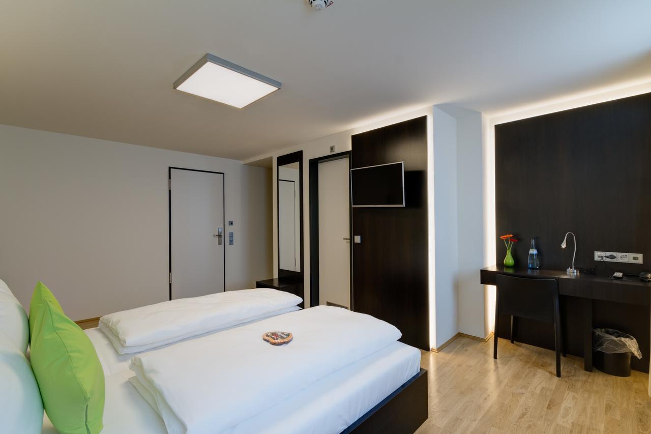 Sevendays Hotel Boardinghouse Mannheim Exteriör bild