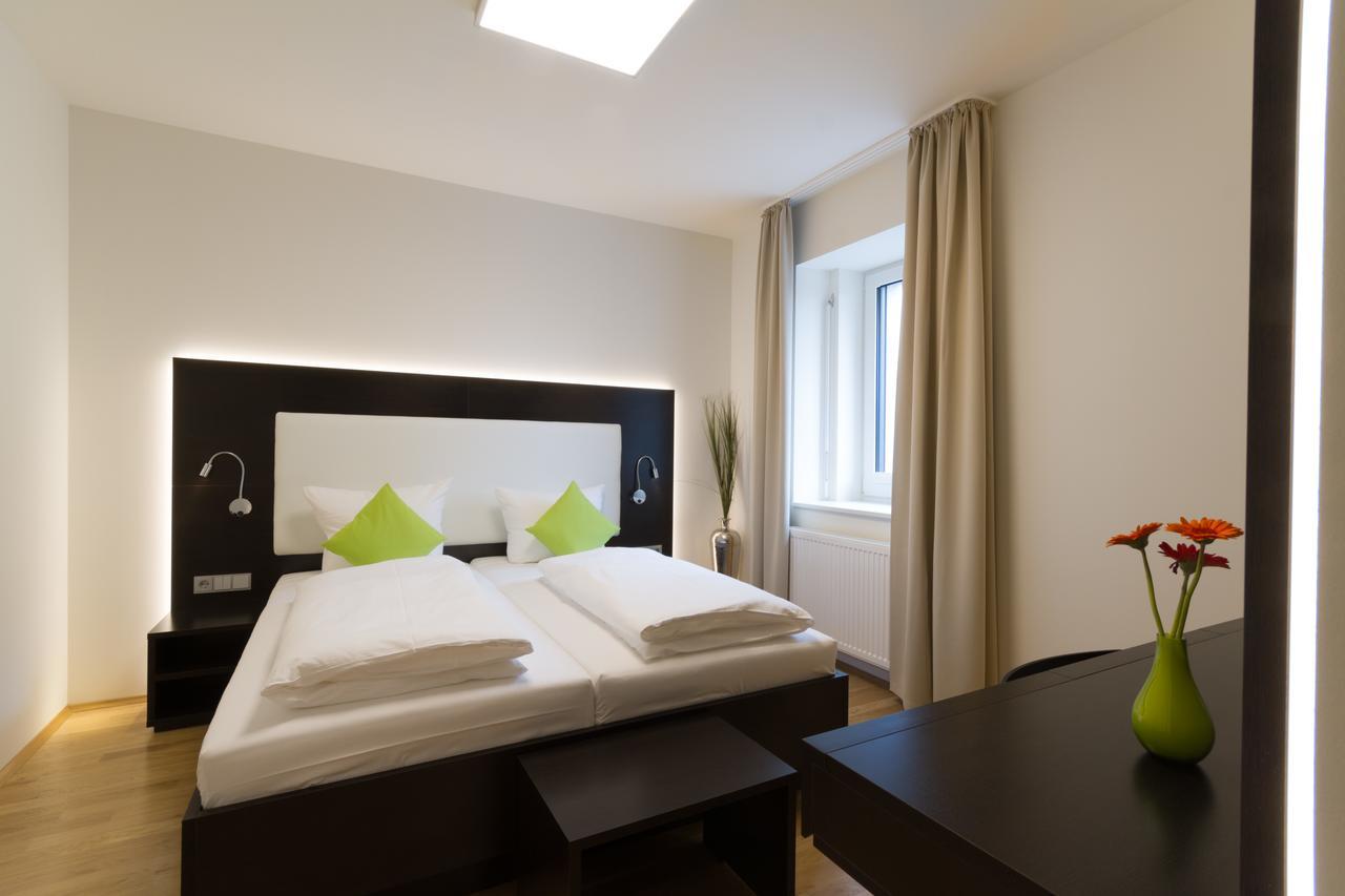 Sevendays Hotel Boardinghouse Mannheim Exteriör bild